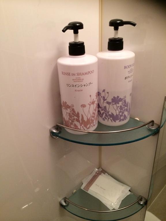 Uehonmachi Plaza Hotel (Adults Only) Osaka Room photo