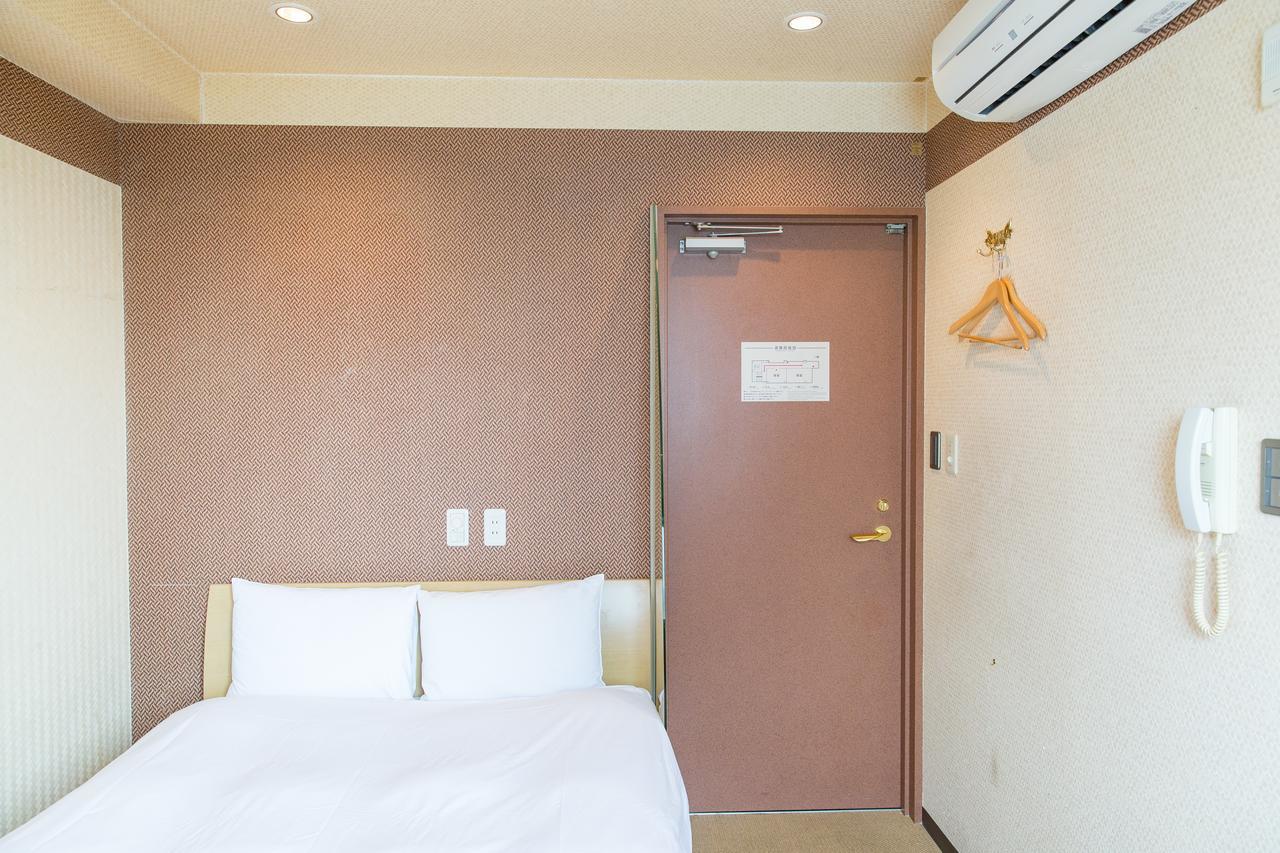 Uehonmachi Plaza Hotel (Adults Only) Osaka Exterior photo